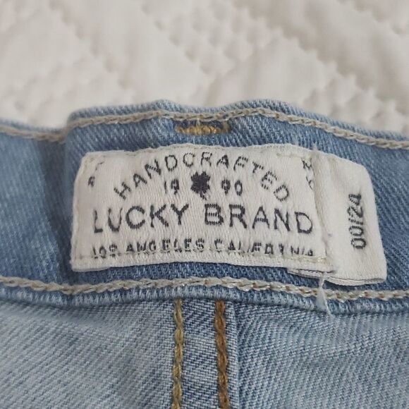 Lucky Brand Jeans. The Cut Off. NWOT. Shorts; Distressed. Size 00 / 24 - Picture 3 of 12